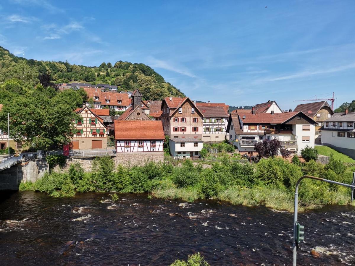 Hotel Gruener Baum - Hotel Im Murgtal, Schwarzwald Weisenbach Dış mekan fotoğraf
