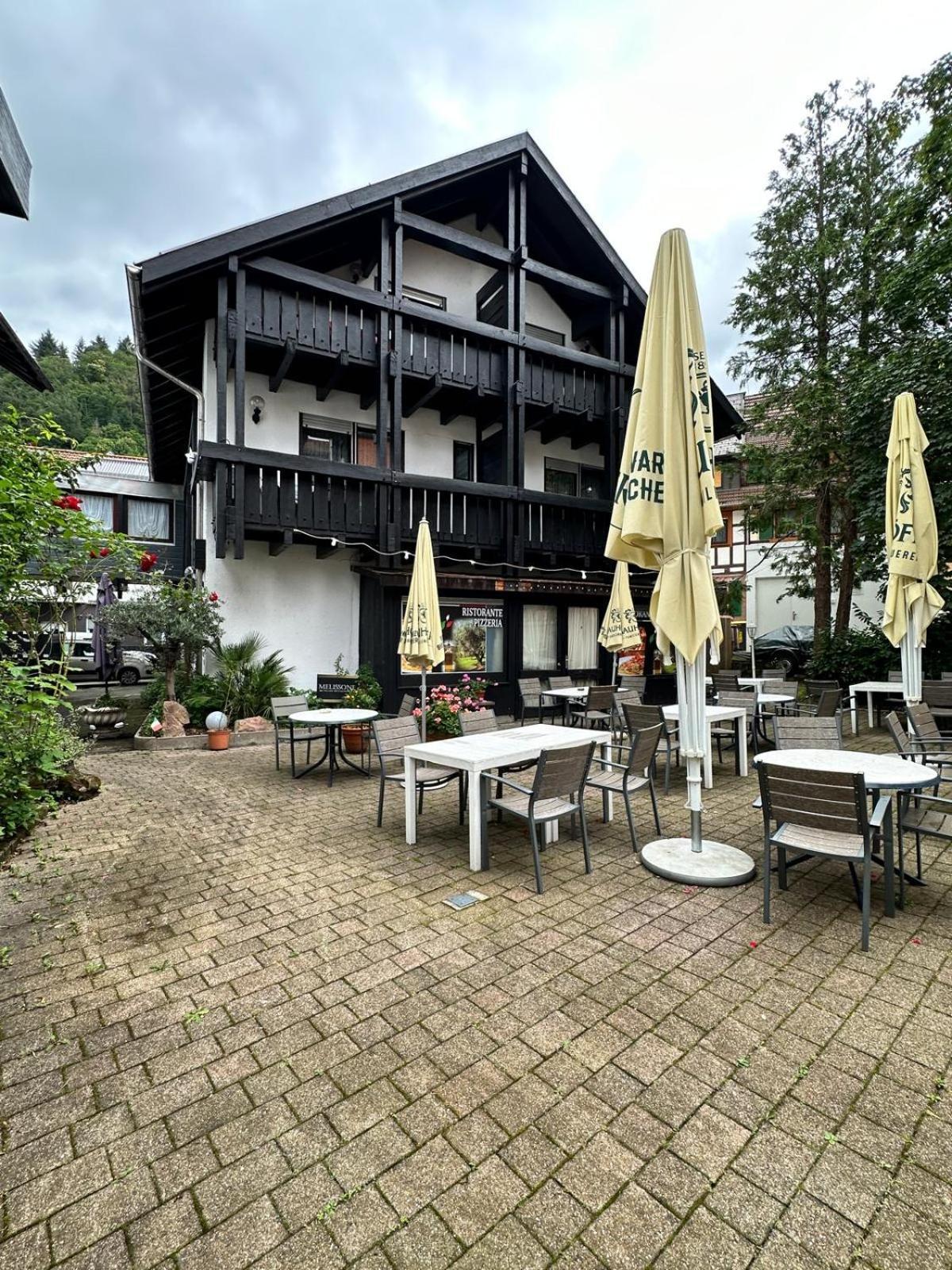 Hotel Gruener Baum - Hotel Im Murgtal, Schwarzwald Weisenbach Dış mekan fotoğraf