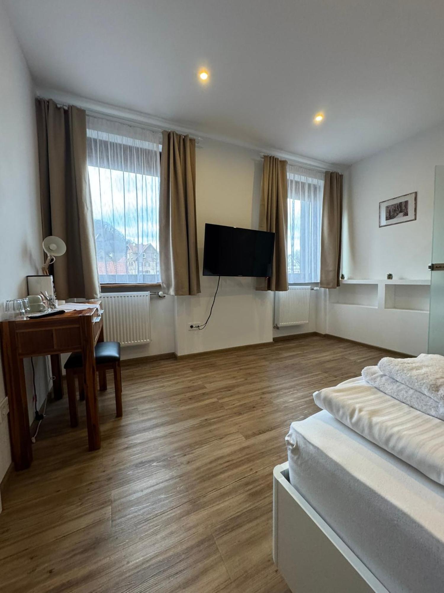 Hotel Gruener Baum - Hotel Im Murgtal, Schwarzwald Weisenbach Dış mekan fotoğraf